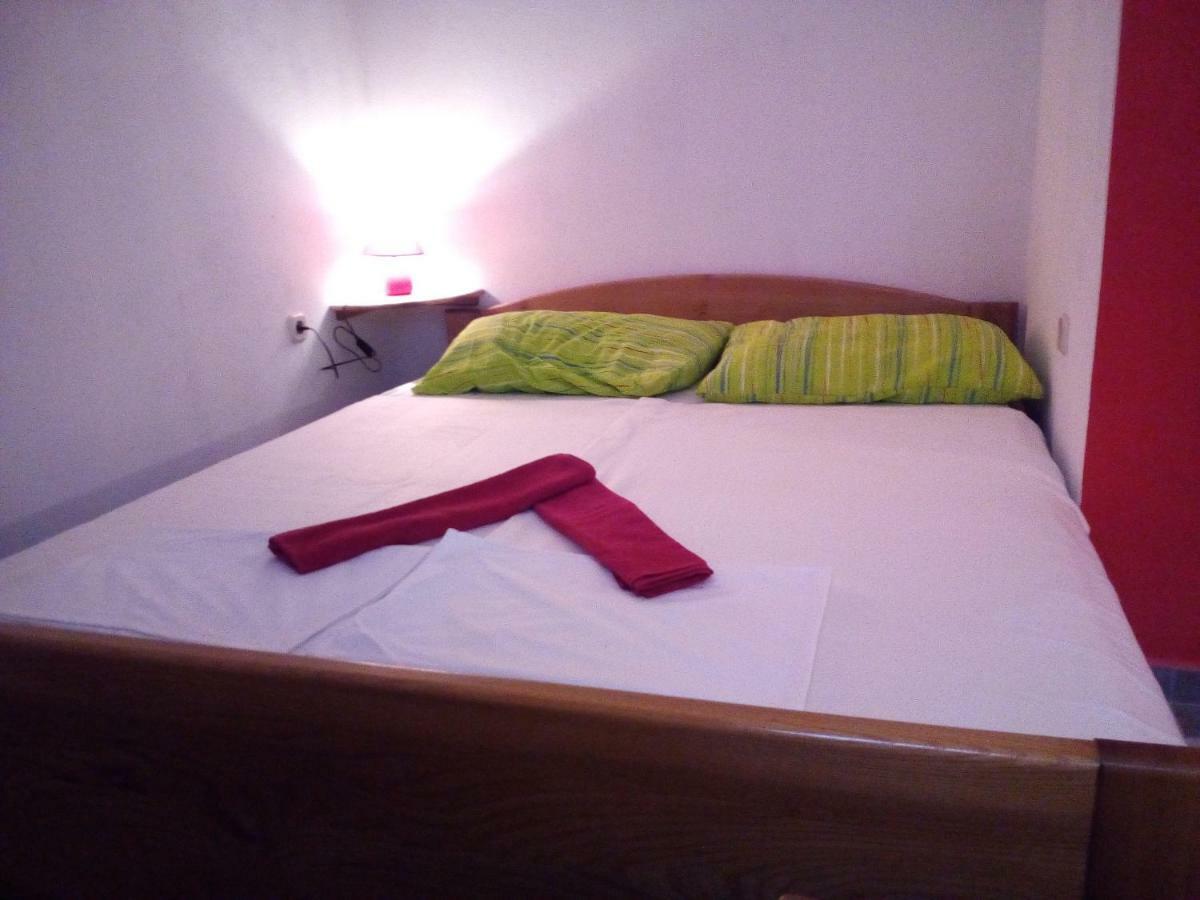 Studio Apartman Hrast Seline Ngoại thất bức ảnh